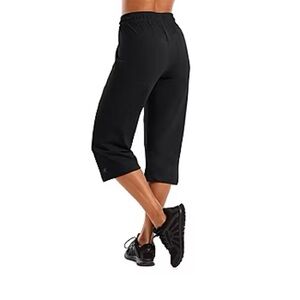 Champion Women's Black Athletic Capris